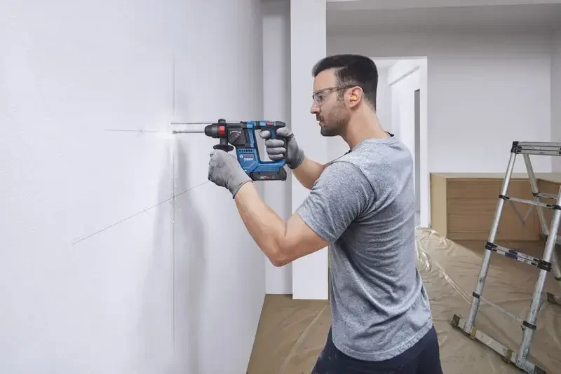 BOSCH GBH 18V-18 Cordless Rota - Power Tools Professional recension och pris